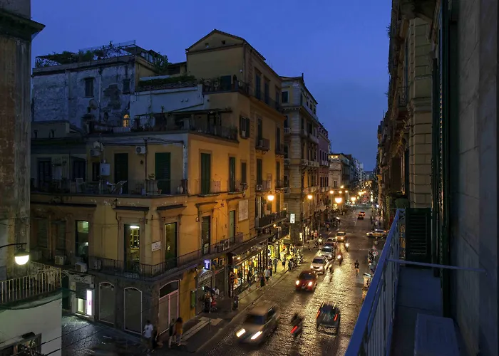 Dante Maison De Prestige Napoli